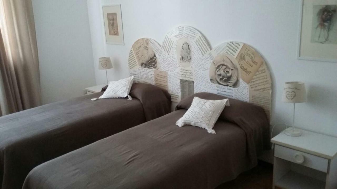 Casa Nanny Apartment Monzambano Bagian luar foto